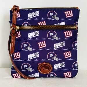 Dooney & Bourke NY Giants Licensed NFL Nylon Double Zip Crossbody Blue Red NWT